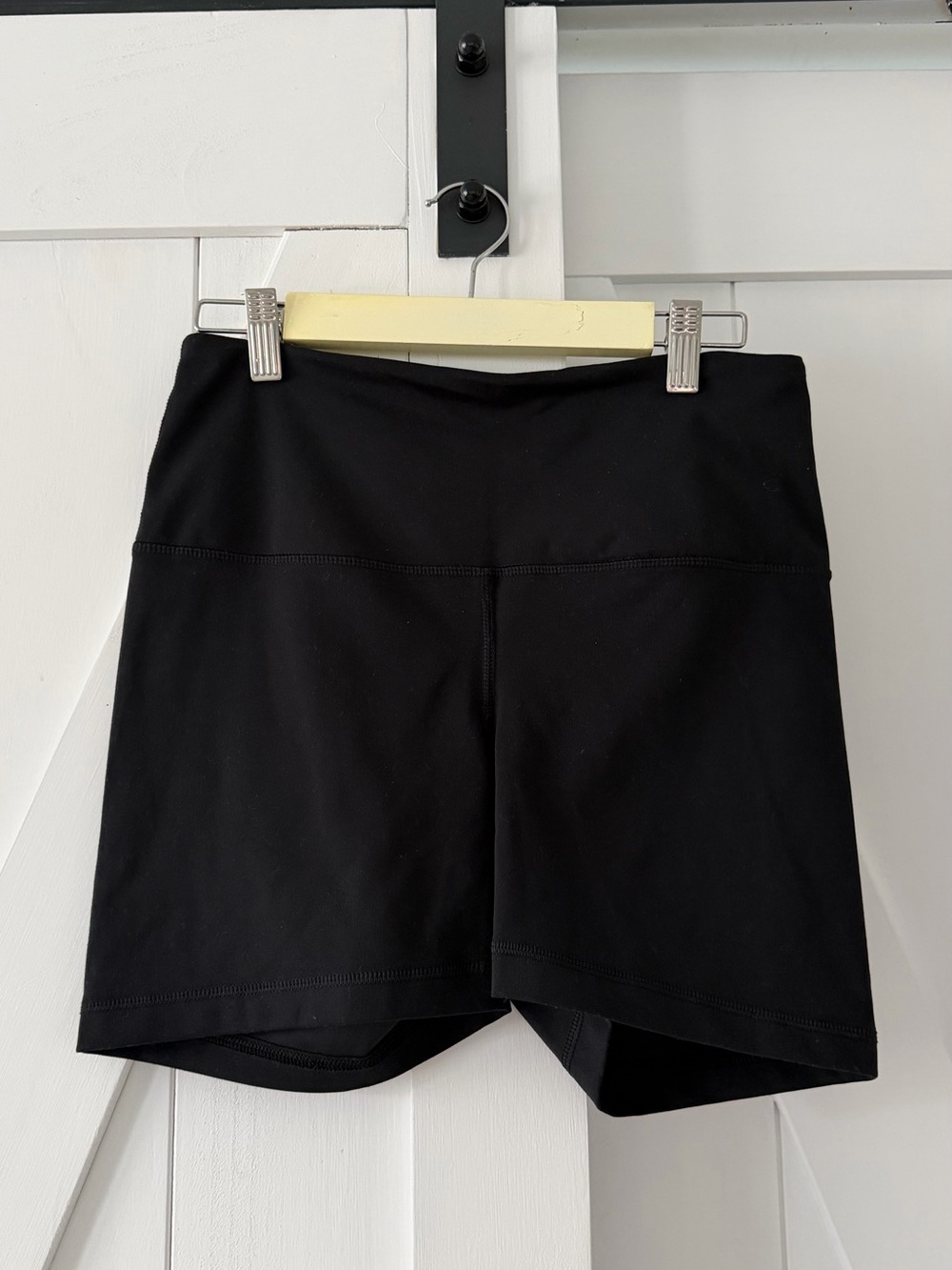 Yogalicious Lux Black High Waisted Biker Shorts Size M